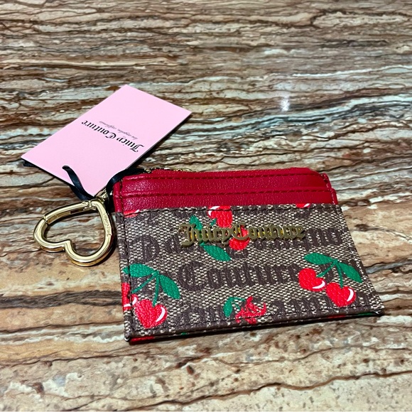 Juicy Couture - Picture 5 of 5